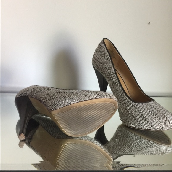 Size 7 MIA Heels - Picture 2 of 5